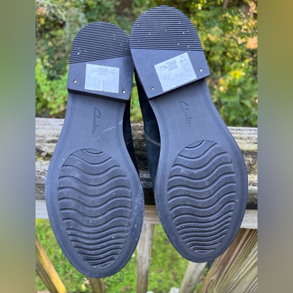 Clarks Black Booties - Picture 6 of 10